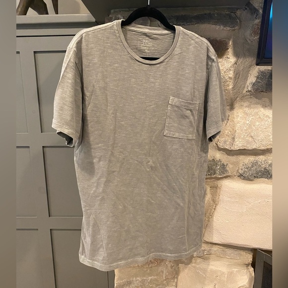 J Crew Men’s Garment Dyed Short Sleeve Tee Large - Picture 1 of 3